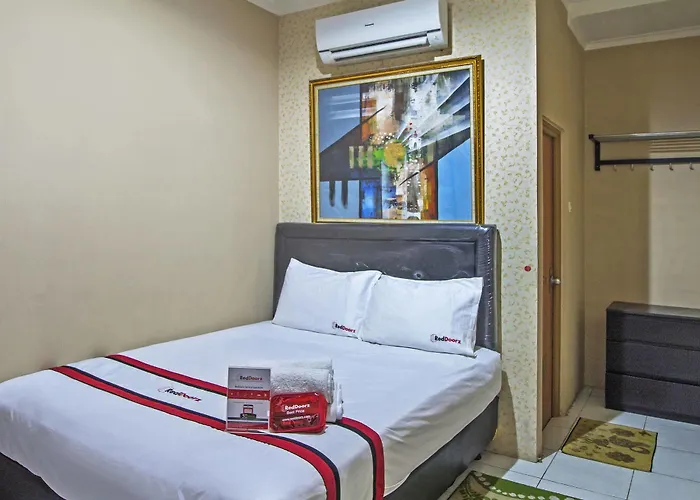 Reddoorz @ Slipi Jaya Hotel Jakarta